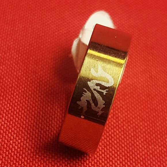 Stainless Steel Wide Band White Dragon Engraved Ring Size 21 Gold Tone Unisex - Picture 6 of 11